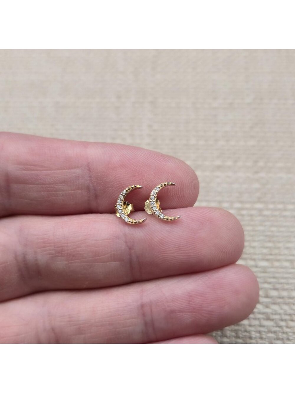 Sterling Silver Gold Plated Crescent Moon Cubic Zirconia Stud Earrings A8781
